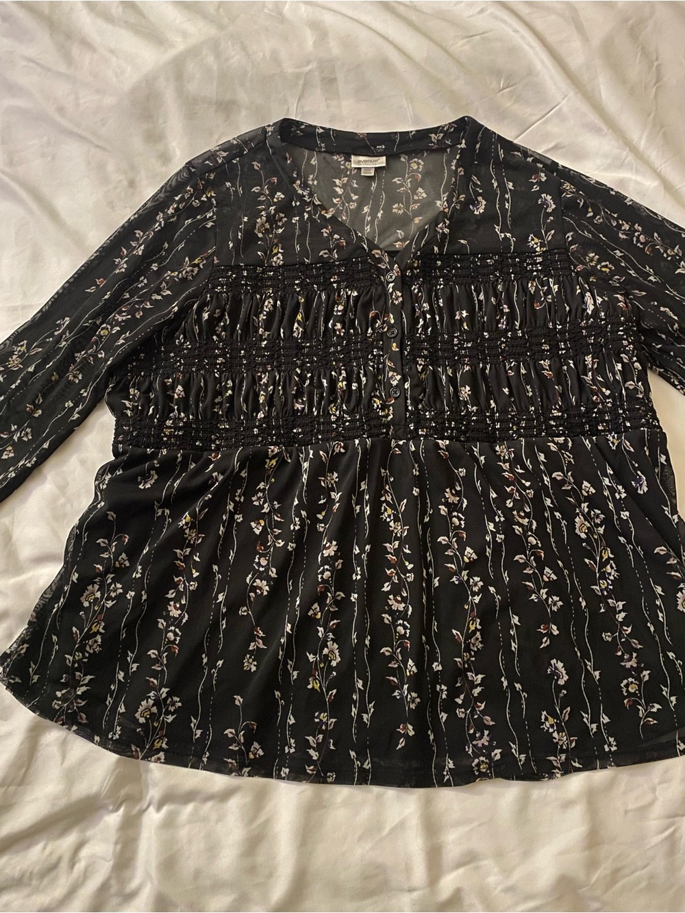 Avenue Plus Size 22/24 Black Smocked Floral Mesh Top Long Sleeve Blouse.
